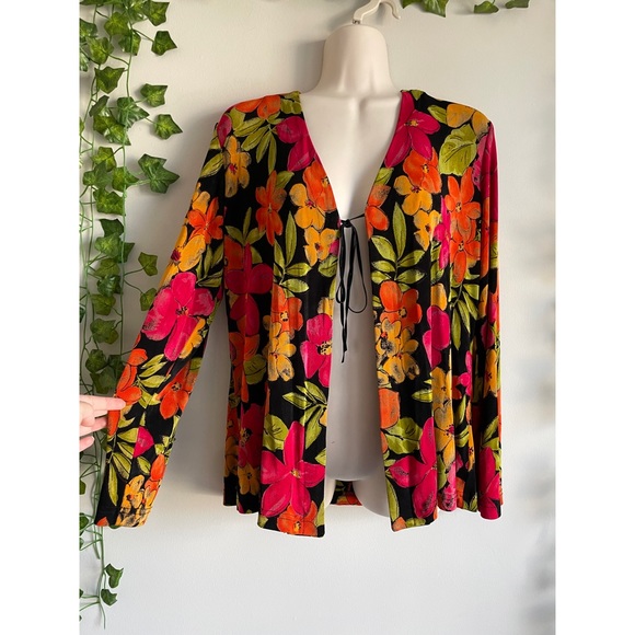 Vintage Tops - 🌿 Stunning Vibrant Vintage 90’s Floral Slinky Front Tie Cardigan/ Top